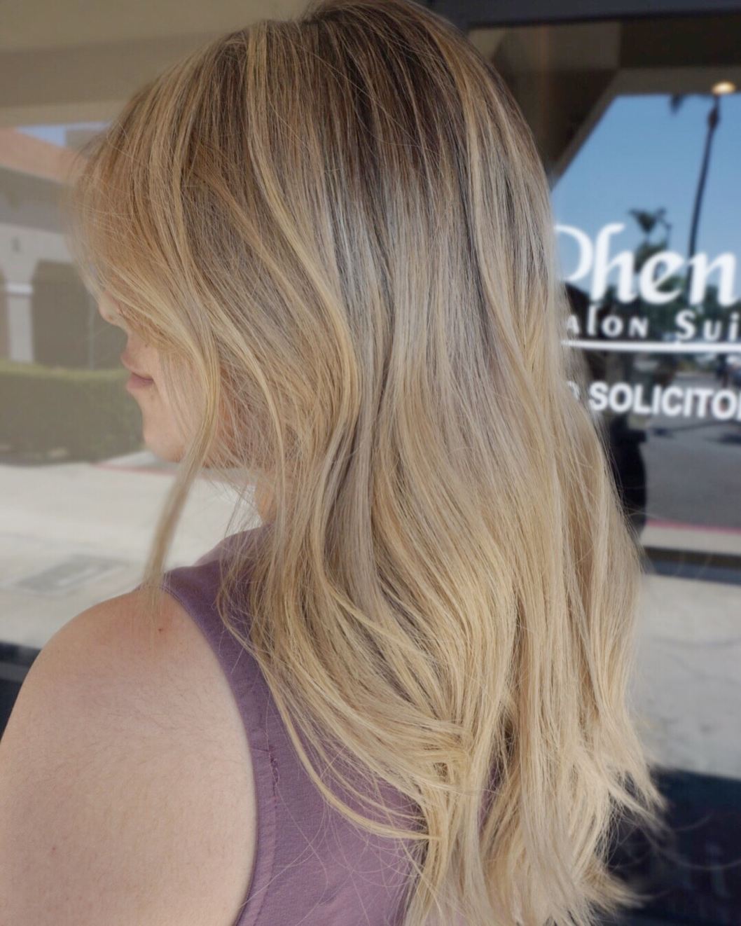 Get Chic strandz For iPhone Free
